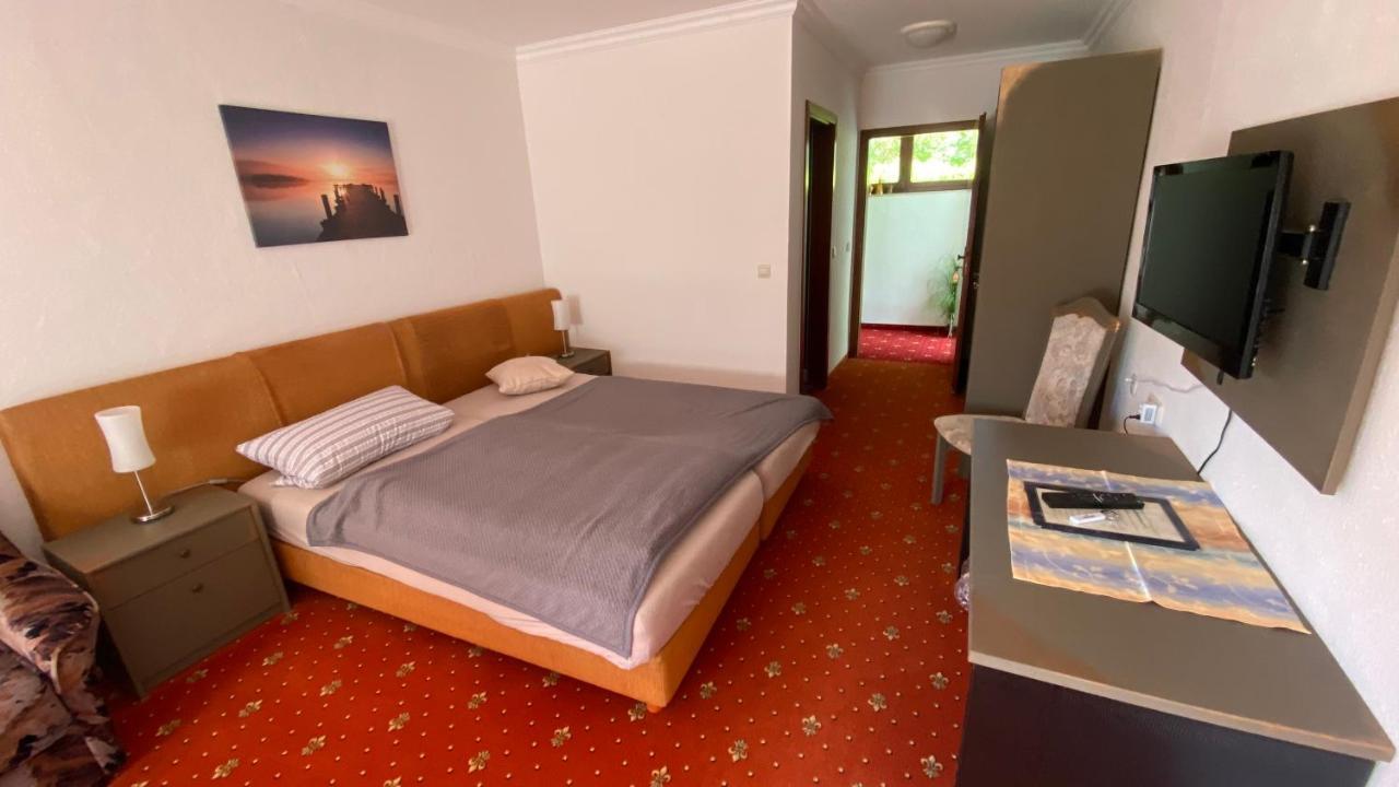 Hotel Pension Brilke Negast Steinhagen  Екстер'єр фото